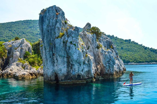 Adventure Sailing 4 Night Dubrovnik Cruise on the Huck Finn Cat - Day 4 on Peljesac and Ston: 5 km of walls, oysters, and wine slopes