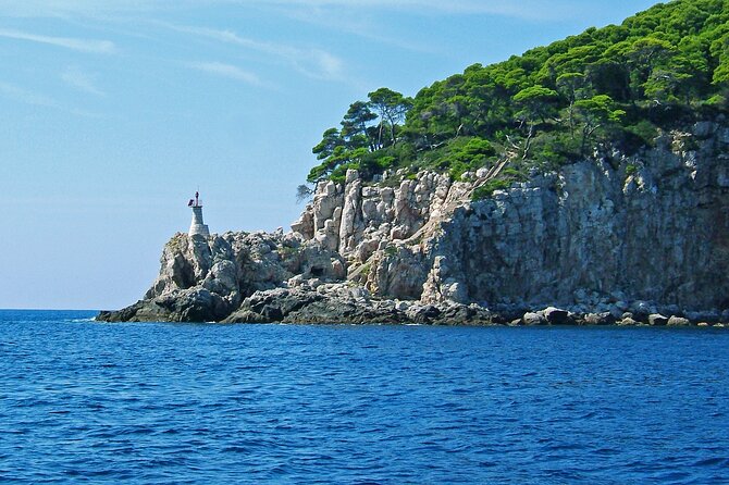 Blue Cave and caves Discovery Dubrovnik - Group Tour by Boat - The three canyon caves: where the action feels more intense