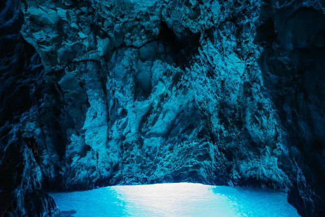 Blue Cave Small-Group Boat Tour from Dubrovnik - Snorkeling gear and drinks: included, practical, and not a gimmick