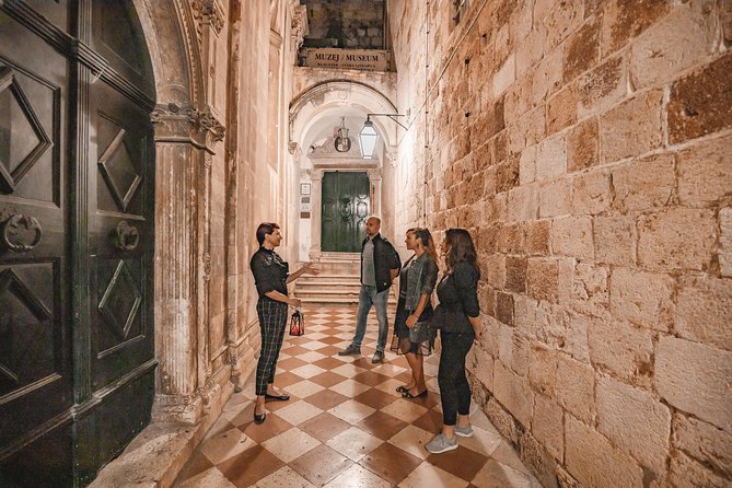 Dark Tales of the Old Town - Rector’s Palace Ending: Openness After the Shadows