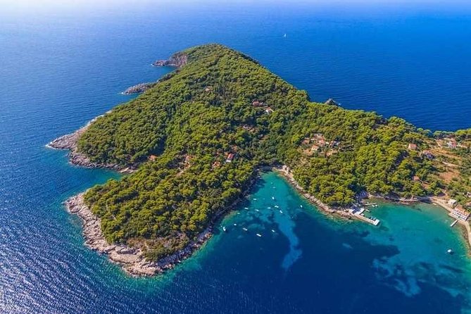 Day Cruise in the Elafiti Islands from Dubrovnik - Seating, crowd flow, and the one discomfort to plan around