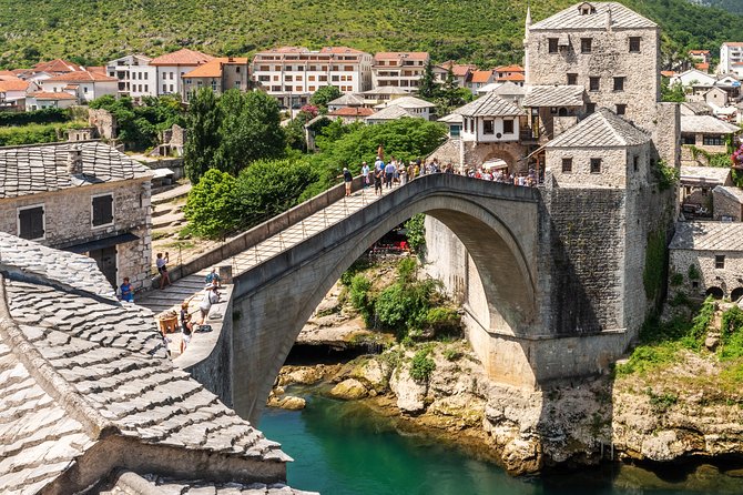 Day Trip to Mostar and Kravice (English-Español) - Group size, language, and the guide quality factor