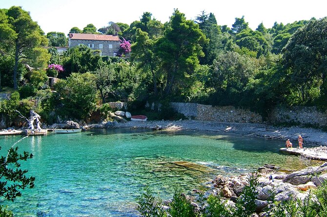 Dubrovnik: 3 Islands Boat Tour with Lunch & drinks(FR, ES, EN) - Key takeaways