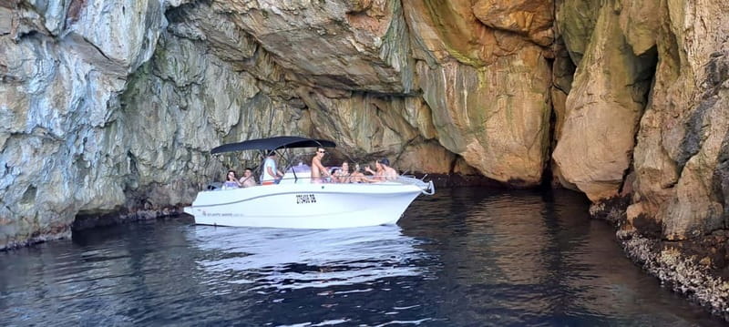 Dubrovnik: Blue Cave Tour by Speedboat with Small Group - Three Green Caves (Koločep): Snorkeling With a Second Shot