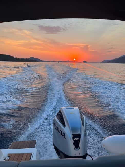 Dubrovnik: Blue Cave Tour by Speedboat with Small Group - Sunj Beach on Lopud: The Long Break That Makes the Day Work