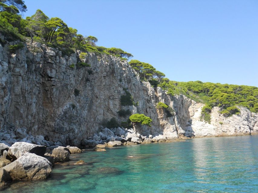Dubrovnik: Blue Cave Tour with Panoramic Old Town View - Blue Cave Time: The Glow, the Water Conditions, and What to Expect