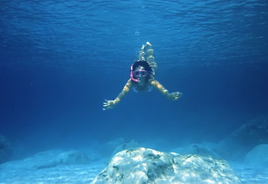 Dubrovnik: Blue & Green Caves Private Boat Tour with Drinks - Onboard Drinks and That Private Feeling