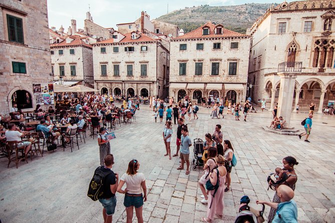 Dubrovnik Combo: Old Town & Ancient City Walls - Old Town and Walls in One Shot: Why This Combo Makes Sense