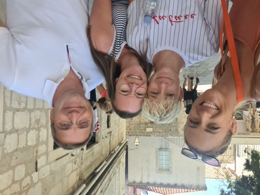Dubrovnik: Explore Dubrovnik Old Town Walking Tour - Hidden viewpoints and the art of knowing where to walk next
