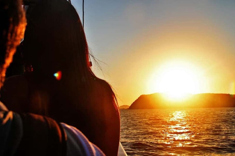 Dubrovnik: Guided Sunset Sea Kayaking with Snacks and Wine - Sunset Kayaking Off Dubrovnik Walls: Why This Works