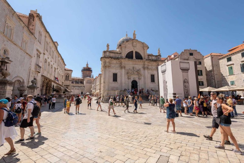 Dubrovnik: History and Game of Thrones Walking Tour - Starting at Amerling Fountain: find your guide fast