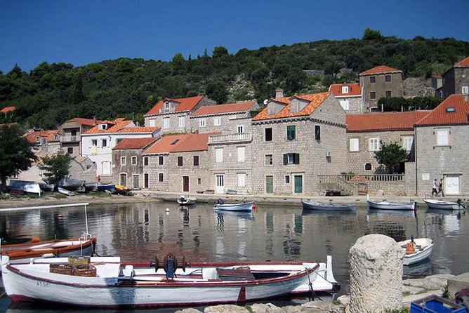 Dubrovnik Islands Boat Tour with Lunch and Unlimited Drinks - Why the Elafiti Islands are a smart break from Dubrovnik