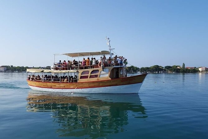 Dubrovnik Islands Boat Tour with Lunch and Unlimited Drinks - Stop 1: Koločep and your first chunk of free island time