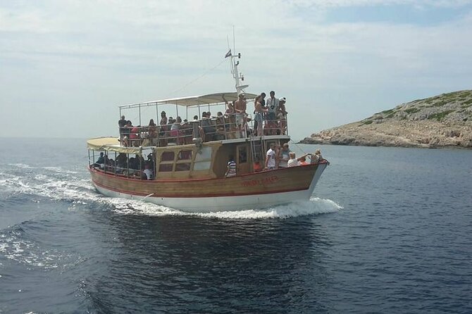 Dubrovnik Islands Boat Tour with Lunch and Unlimited Drinks - Stop 3: Šipan for castles, chapels, and slower sightseeing