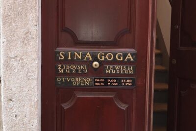 Dubrovnik Jewish Heritage Private Walking Tour - The synagogue and Jewish Museum stop: the heart of the story