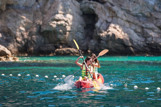 Dubrovnik Kayak Rental on Banje Beach - Booking experience reality: private group, mobile ticket, and one service caution