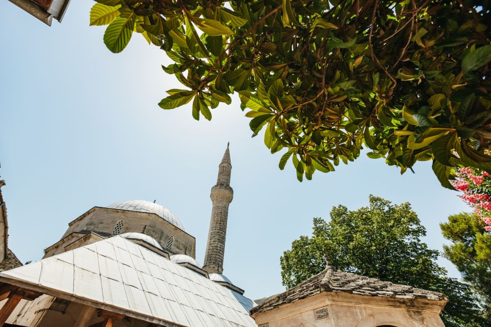 Dubrovnik: Mostar and Kravice Waterfalls Small-Group Tour - Mostar Old Town Walk: Stari Most, the Bazaar, and Mosque Views