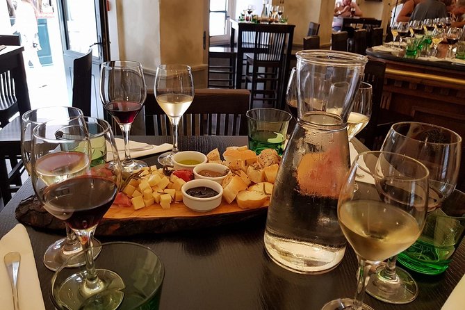 Dubrovnik Old Town Food Tour: Small-Group Experience - Vegetarian and Dietary Requests: What You Should Do at Booking