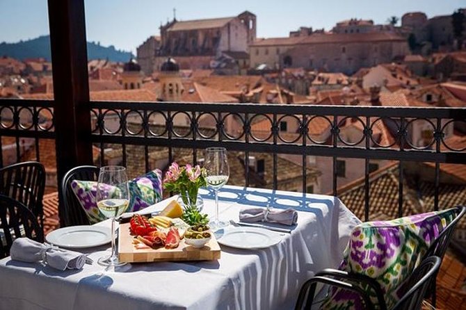 Dubrovnik Old Town Food Tour: Small-Group Experience - Meeting at the Clock Tower, and How the Small Group Changes the Walk