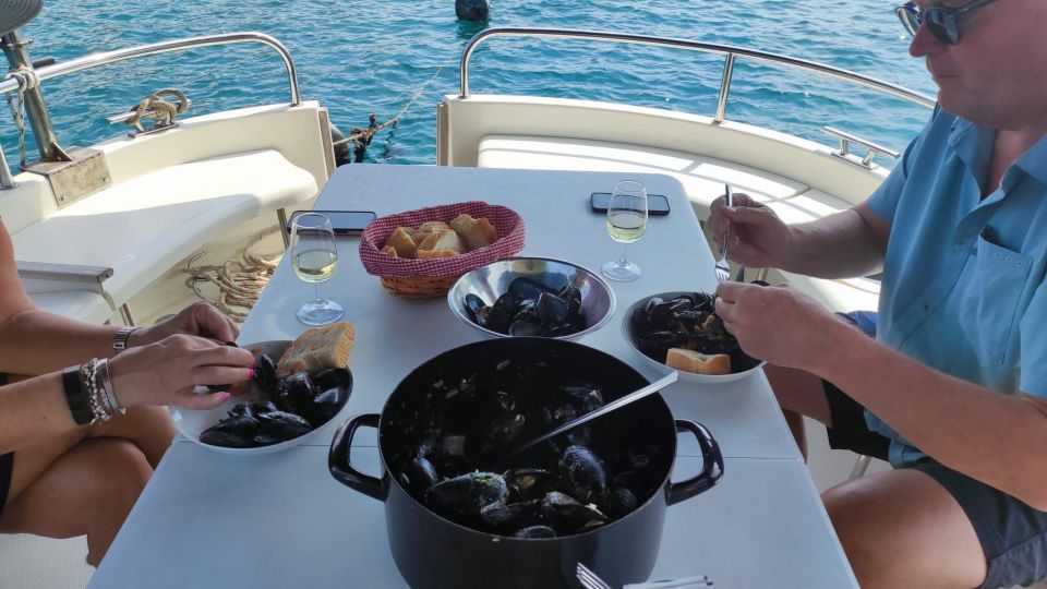 Dubrovnik: Oyster, Mussles, and Wine Tasting Tour in Ston - Ston’s Old Town and walls: choose your “wow”