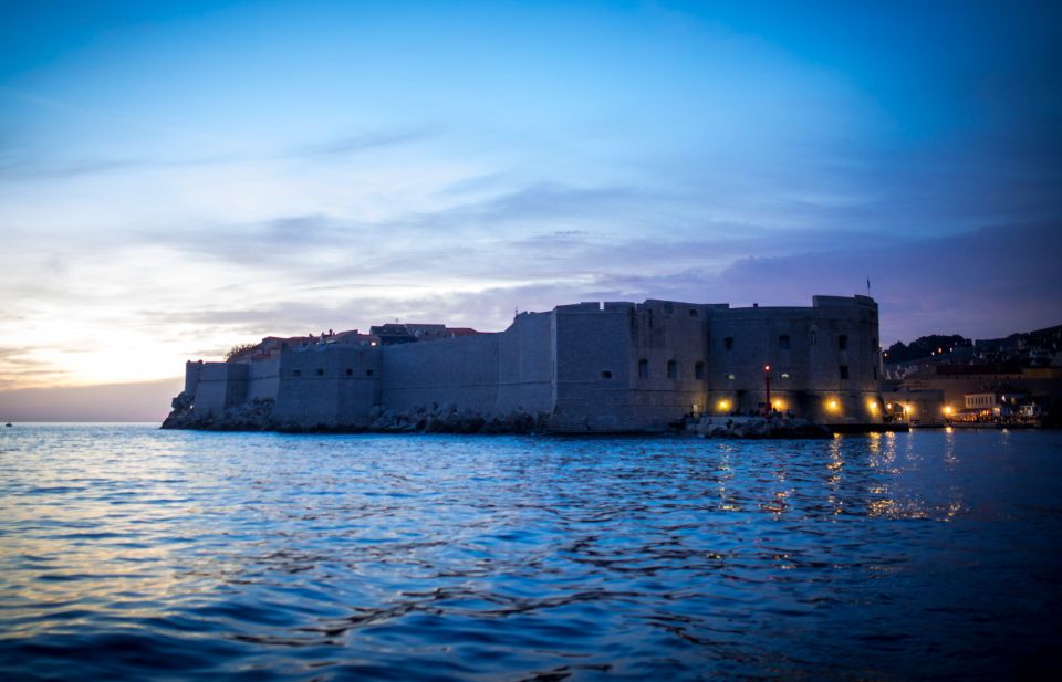 Dubrovnik: Panoramic Sunset Cocktail Cruise Around Old Town - Quick reasons this sunset cocktail cruise earns its fans