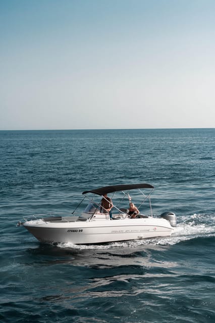 Dubrovnik: Private Boat Island Tour - Blue Cave (and other caves): the real reason to choose a private boat