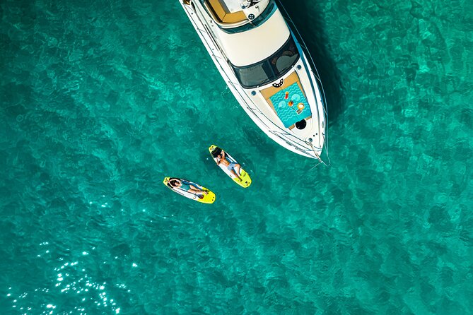Dubrovnik: Private Boat Tours to Elaphite Islands - How the boat setup and included gear affect your day