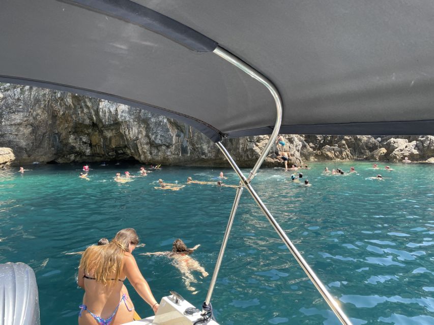 Dubrovnik: Private Elaphiti Islands and Blue Cave Tour - Sjekirica Beach and Šunj: two ways to spend your swim breaks