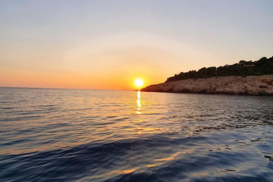Dubrovnik: Romantic Sunset Cruise - Why Dubrovnik’s Sunset Looks Better From the Sea