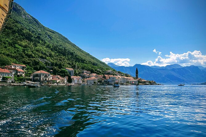 Dubrovnik Self-Drive Boat Rental for up to 6 People - Driving the boat: pace, docking practice, and real-world comfort