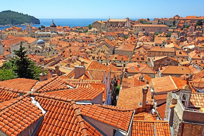 Dubrovnik Shore Excursion: Explore Dubrovnik by Cable Car (ticket included) - Onofrio’s Fountain to the Franciscan Monastery: the history stops that don’t feel like homework