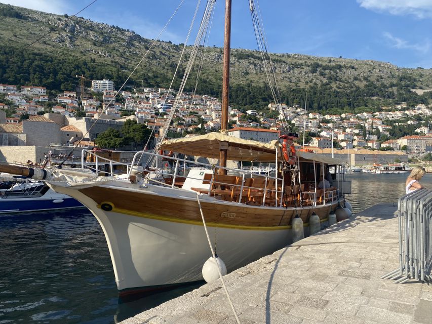 Dubrovnik: Sunset Dinner Cruise around the Old Town - Sunset Dinner Cruise Over Dubrovnik and Lokrum: The Big Idea