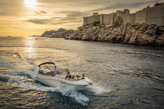 Dubrovnik Sunset Tour By Boat With Local - Villa Sheherezade and the Lazareti: beauty and containment in one ride