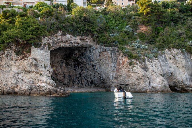 Dubrovnik Sunset Tour By Boat With Local - Skippers who make the stories stick: Simun, Orsat, Ivo, Marin
