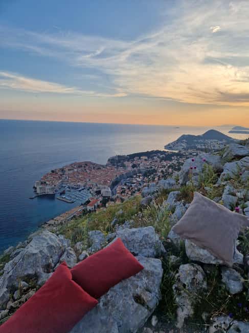 Dubrovnik: Sunset Wine Tasting At Panorama Point - Logistics that matter: timing, comfort, and what to wear