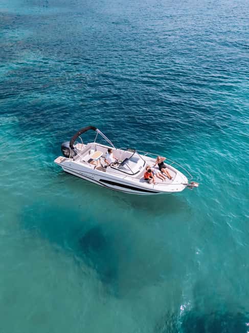 Elaphite Islands: Private boat tour (Cap Camarat 7.5wa) - Getting picked up from Dubrovnik with hotel transfers included