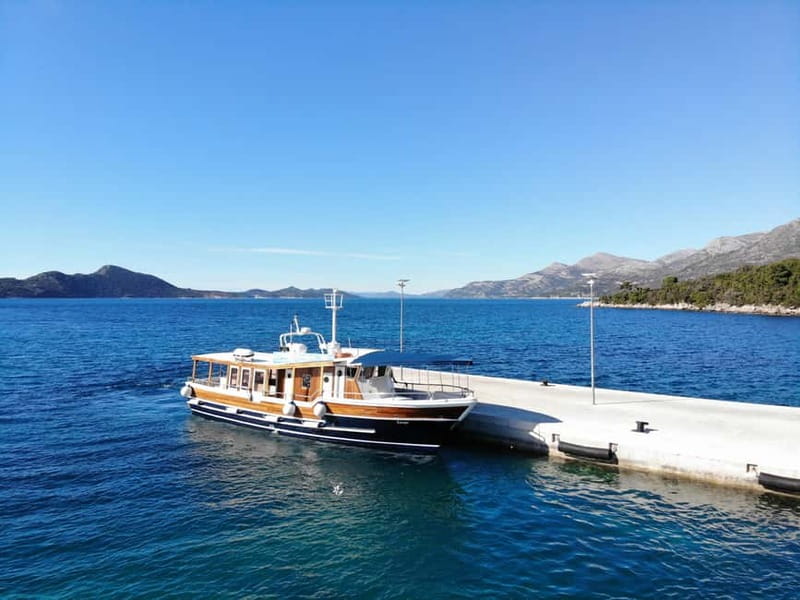 From Dubrovnik: Hop-On-Hop-Off Elaphiti Islands Boat Tour - How the hop-on-hop-off routing actually works