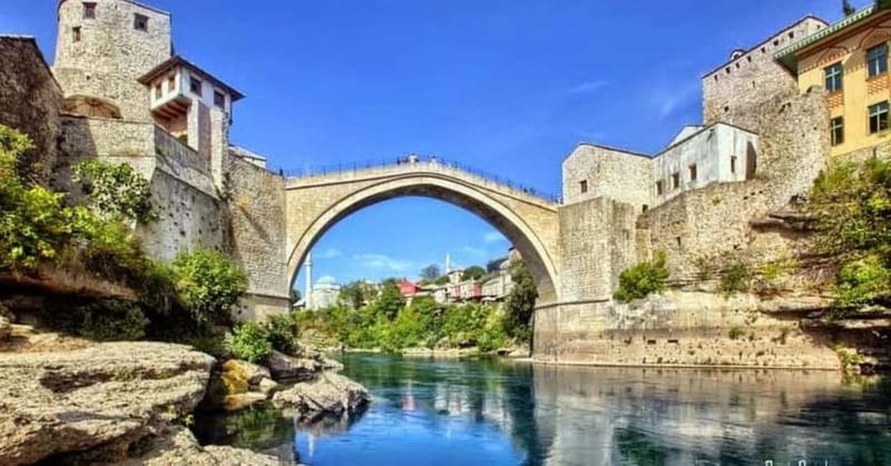 From Dubrovnik: Mostar & Kravica Waterfalls Small-Group Tour - Dubrovnik-to-Bosnia drive: how the day starts and how to stay sane