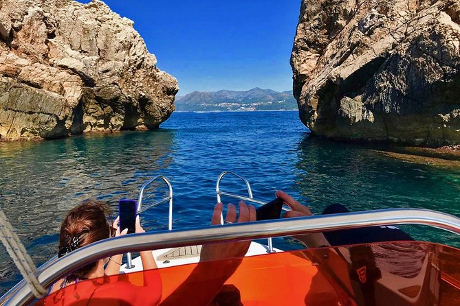 Full-Day Private Boat Tour of Elafiti Island from Dubrovnik - What you really get: snorkeling gear and underwater GoPro moments
