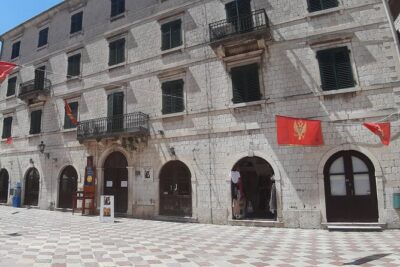 Full-Day Tour Bay of Kotor Perast Kotor and Budva small group from Dubrovnik - Price and Costs: What $110.71 Really Buys (and What to Budget)