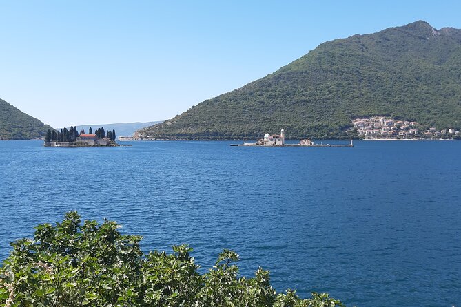 Full-Day Tour Bay of Kotor Perast Kotor and Budva small group from Dubrovnik - How the Driver-Guide Shapes Your Day (Darko, Andrew, Ivo, and the Border-Pro Game)