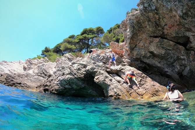 Half-Day Best Beaches & Bays Private Speed Boat Tour - Drinks, Water, and Snorkeling Gear: What’s Included vs. What You’ll Pay