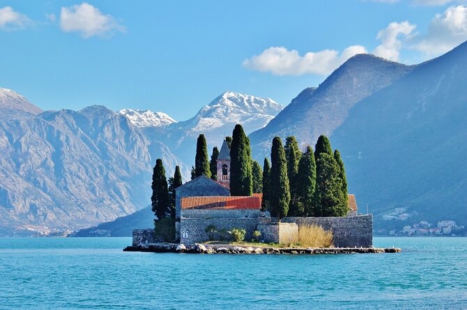 Kotor Bay Day Trip from Dubrovnik with Boat Ride to Lady of the Rock - Group Size, Vehicle Comfort, and Why It Affects the Day