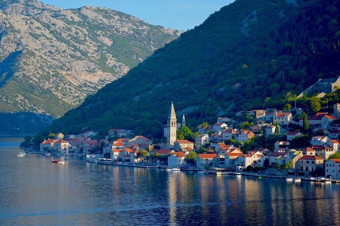 Montenegro Coast Small Group Excursion - What makes the scenery work: timing + coastal routing