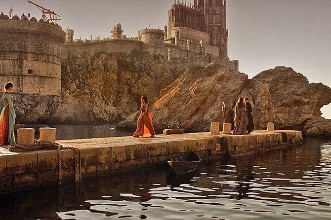 Panorama of the old town ( sunset, game of thrones locations) - What You Actually Do During the 1-Hour Cruise