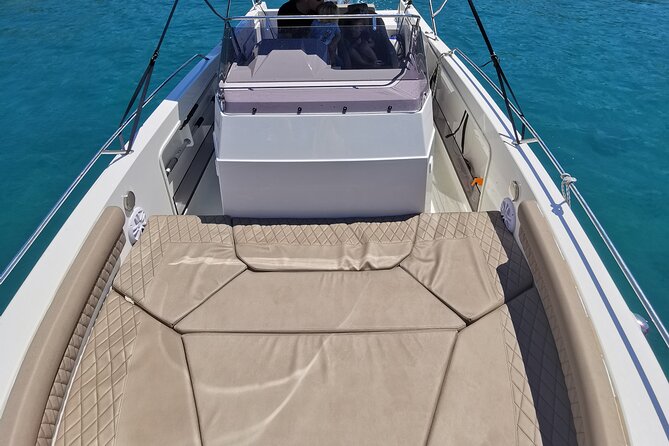 Private boat Tour - Dubrovnik Old Town and Elaphite islands - A family-style private boat for up to 12 people