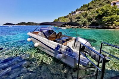 Private boat Tour - Dubrovnik Old Town and Elaphite islands - The 8-hour plan: Old Town walls, Lokrum, then Elaphites and Blue Cave