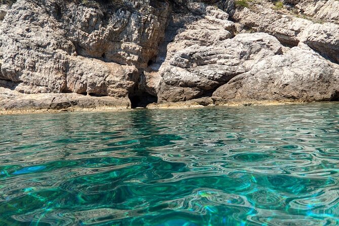 Private luxury speedboat tour-Islands, caves, beaches, snorkeling - The 8-Hour Option to Mljet National Park: Odysseus Cave and Salty Lakes