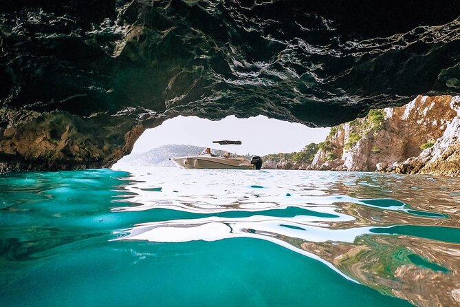 Private Speedboat Tour | Caves Beaches Islands and more - Key Things That Make This Speedboat Day Work