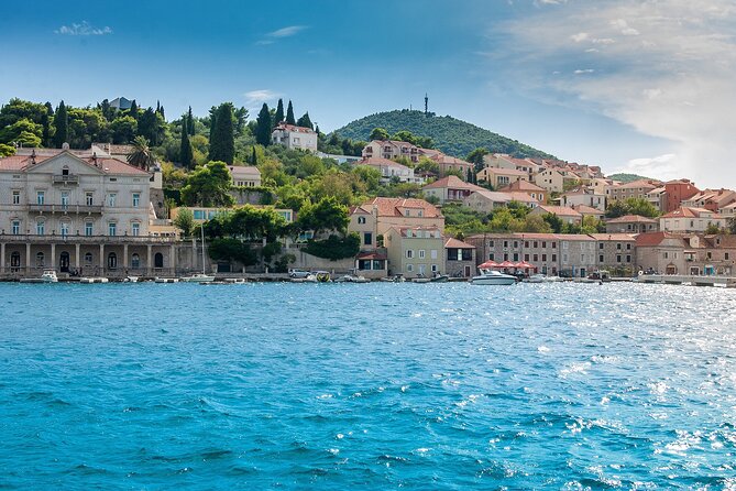 PRIVATE TOUR: Highlights & Hidden Gems of Dubrovnik With Locals - “Skip the crowds” is more than marketing